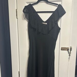 Glamorous Black Maxi Dress with Ruffle Accent